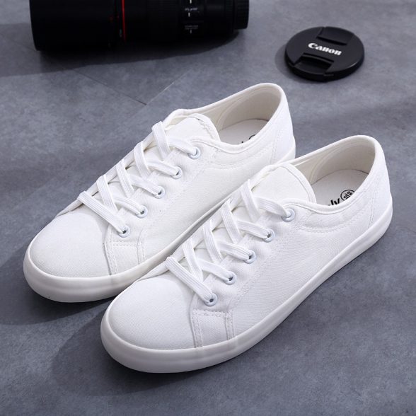 Flat Sneakers Wholesale from China